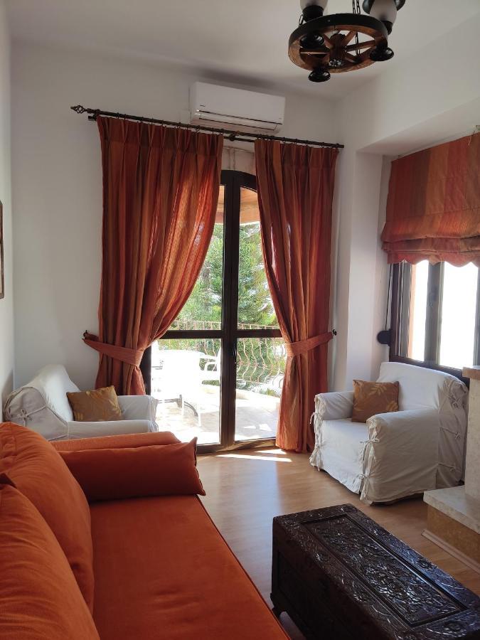 Anemi Villa Kamilári Kültér fotó